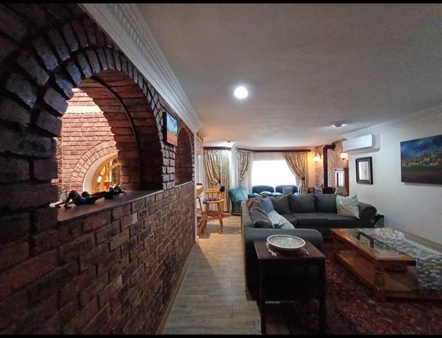 5 BEDROOM HOUSE FOR SALE IN VANDERBIJLPARK SE 2